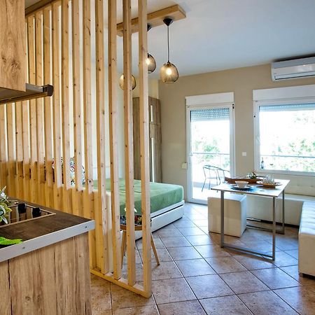 Ofrínion Golden Suites מראה חיצוני תמונה