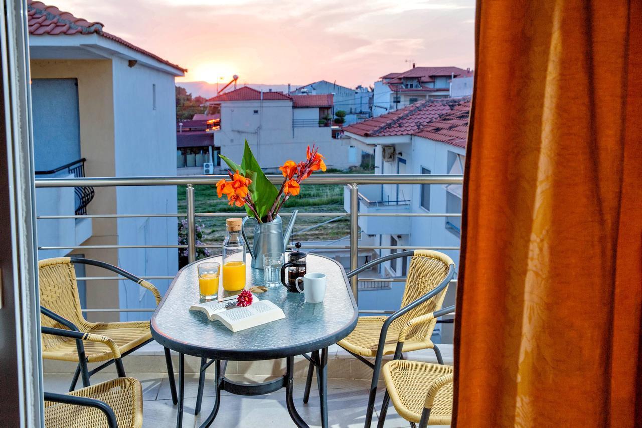 Ofrínion Golden Suites מראה חיצוני תמונה