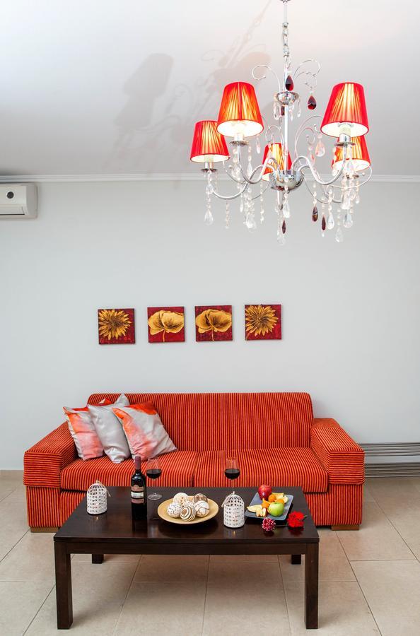 Ofrínion Golden Suites מראה חיצוני תמונה