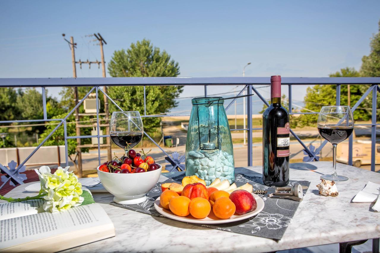 Ofrínion Golden Suites מראה חיצוני תמונה