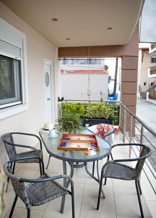 Ofrínion Golden Suites מראה חיצוני תמונה