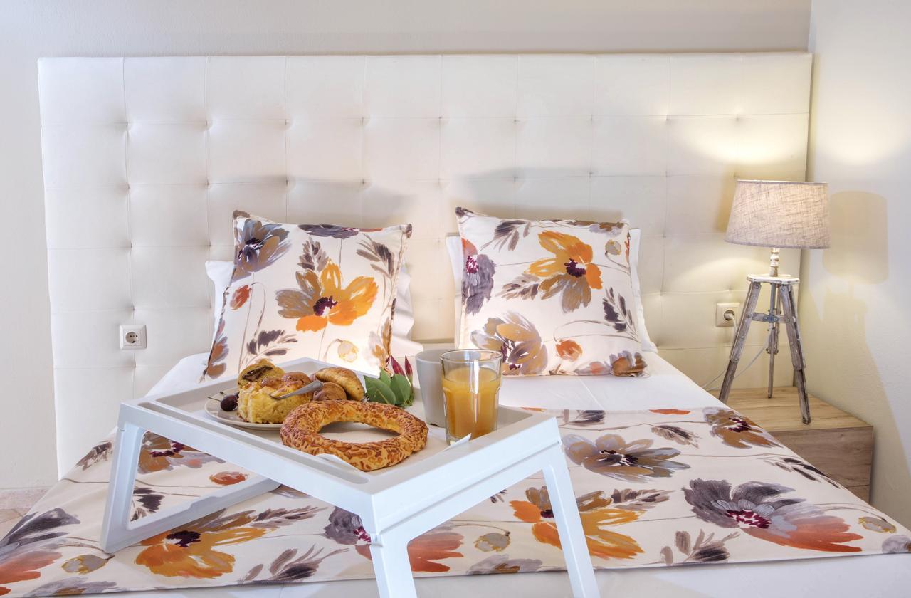 Ofrínion Golden Suites מראה חיצוני תמונה