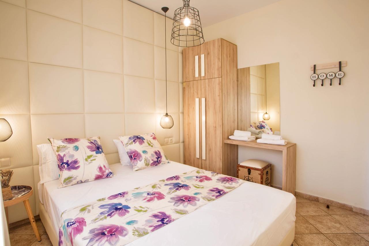 Ofrínion Golden Suites מראה חיצוני תמונה