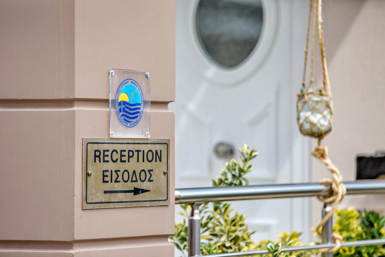 Ofrínion Golden Suites מראה חיצוני תמונה